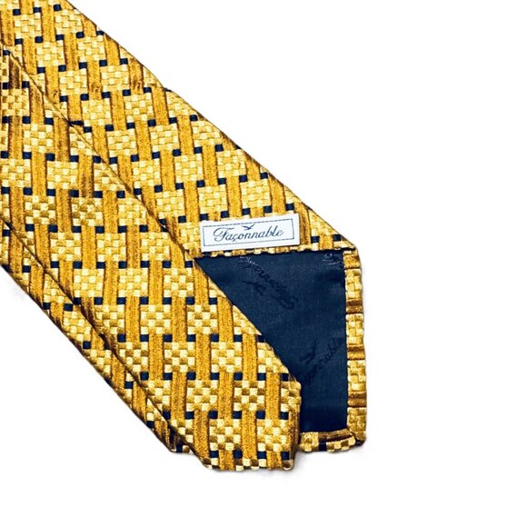 Façonnable Gold Navy Woven Basket Weave Silk Tie EUC - Picture 2 of 2